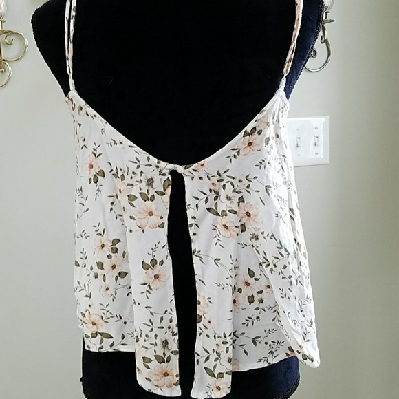 Very cute, soft and flowy sleeveless top, size S - Picture 3 of 6